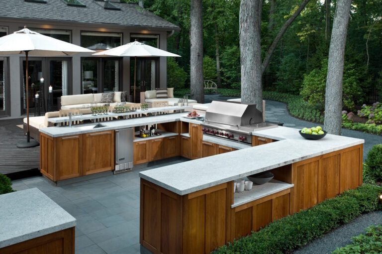 Best Outdoor Kitchen For Patio Use: Expert Design Guide
